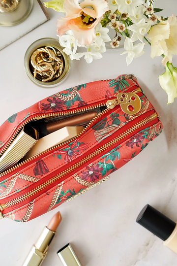 Essential Wash Bag | Golden Tassel Joana Fulana